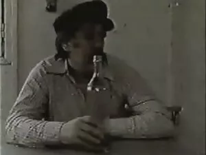 Shemale pom-pom lány ...