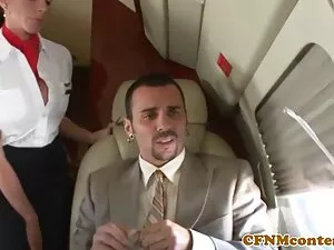 Barna pillangó egy h ...