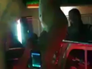 Gyönyörű Amanda láto ...
