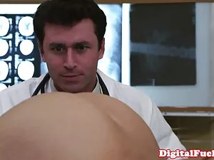 Emma Hix-orgazmikus, ...