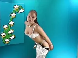Szoros lábak között  ...